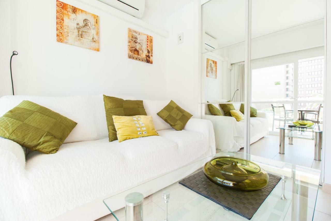 Hotel Apartamento Pyr Fuengirola Private Sunny Pool Side Extérieur photo