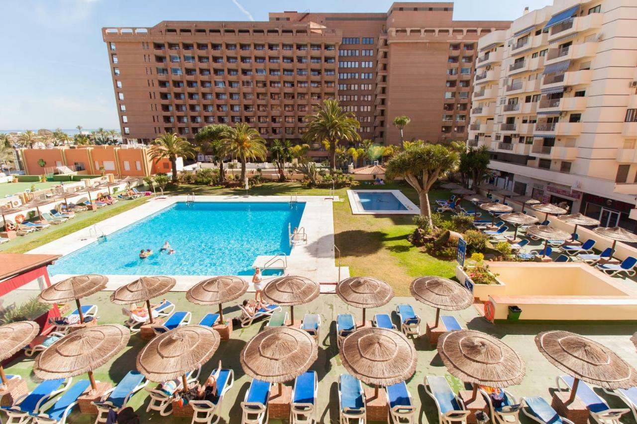 Hotel Apartamento Pyr Fuengirola Private Sunny Pool Side Extérieur photo